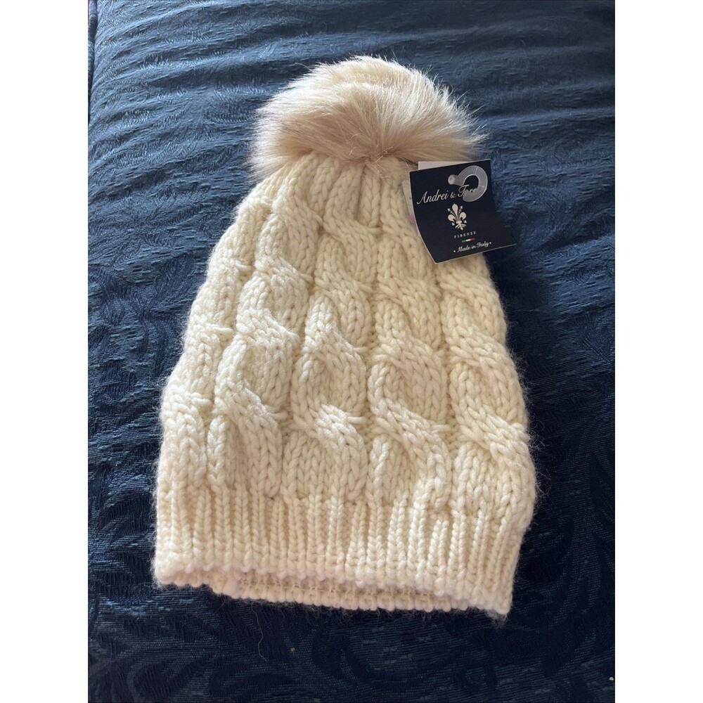 Andrei & Torresi Beanie Women One Size Ivory Knit Acrylic Wool Blend Pom NEW